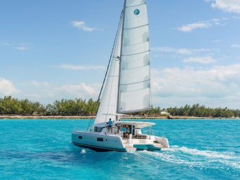 Yacht Booking, Yacht Reservation - Lagoon 42 - 4 + 2 cab. - Sofibel}