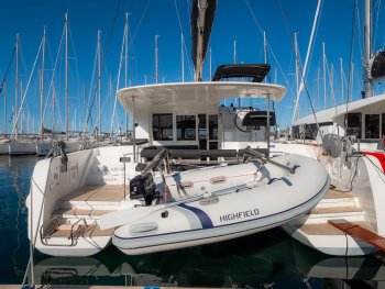 Yacht Booking, Yacht Reservation - Lagoon 40 - 4 + 2 cab - Sail Away