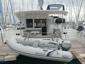 Yacht Booking, Yacht Reservation - Lagoon 40 - 4 + 2 cab - Wera of Sweden