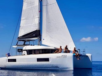 Yacht Booking, Yacht Reservation - Lagoon 40 - 4 + 2 cab - Sound of Silence