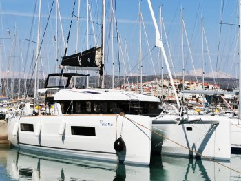 Pronájem jachty, dovolená na jachtě - Lagoon 40 - 4 + 2 cab - Vaiana