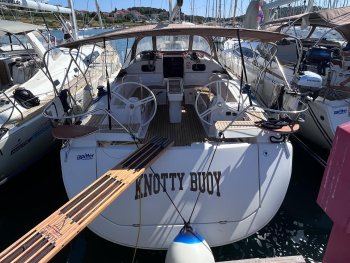 Pronájem jachty, dovolená na jachtě - Elan Impression 45 - Knotty Buoy