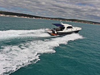 Yacht Booking, Yacht Reservation - Adriana 36 - Mirta