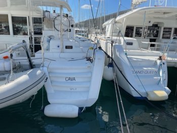 Yacht Booking, Yacht Reservation - Lagoon 39 - 4 + 2 cab. - Cava