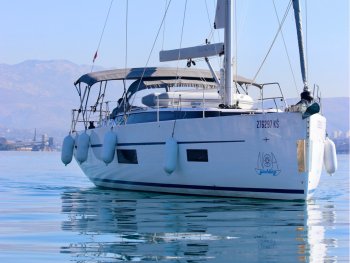 Yacht Booking, Yacht Reservation - Bavaria C50 Style - 5 cab. - Size Matters
