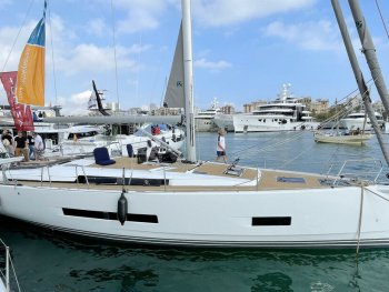 Pronájem jachty, dovolená na jachtě - Hanse 460 - 4 cab. - freebe