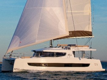 Yacht Booking, Yacht Reservation - Bali 4.4 - 3 + 1 cab. - Apollo}