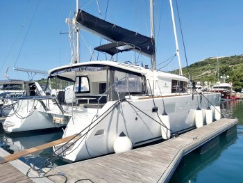 Yacht Booking, Yacht Reservation - Lagoon 450 F - 4 + 2 cab. - Red Twin II}