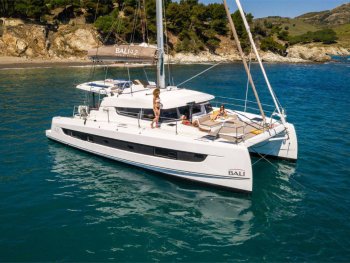 Yacht Booking, Yacht Reservation - Bali 4.2 - 4 + 1 cab. - Aurora