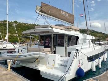 Yacht Booking, Yacht Reservation - Bali 4.4 - 4 + 1 cab. - Annabell