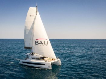 Pronájem jachty, dovolená na jachtě - Bali 4.2 - 4 + 1 cab. - Kamla}