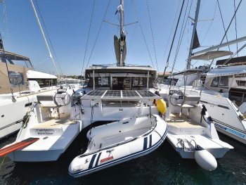 Yacht Booking, Yacht Reservation - Nautitech 40 open NEW - 4 + 2 cab. - Whale Symphony
