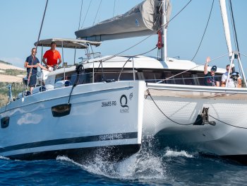 Prenájom jachty, dovolenka na jachte - Fountaine Pajot Saba 50 - 4 + 2 cab. - Franco Nero}