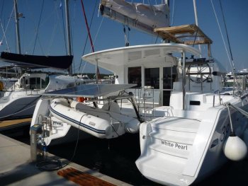 Yacht Booking, Yacht Reservation - Lagoon 39 - 4 + 2 cab. - White Pearl