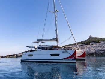 Yacht Booking, Yacht Reservation - Fountaine Pajot Lucia 40 - 3 cab. - Nala