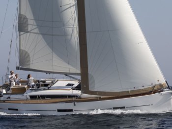 Yacht Booking, Yacht Reservation - Dufour 460 GL - Lola