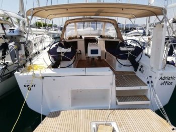 Yacht Booking, Yacht Reservation - Dufour 430 GL - Adriatic Office