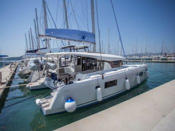Yacht Booking, Yacht Reservation - Lagoon 42 - 4 + 2 cab. - Mola Mola 