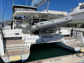 Yacht Booking, Yacht Reservation - Lagoon 42 - 4 + 2 cab. - Independent}