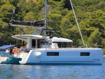 Pronájem jachty, dovolená na jachtě - Lagoon 40 - 3 + 2 cab - Millennium Falcon