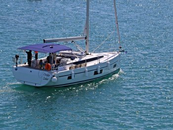 Pronájem jachty, dovolená na jachtě - Bavaria C45 - 5 cab. - Twiggy