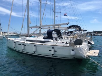 Yacht Booking, Yacht Reservation - Sun Odyssey 449 - Janis