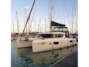 Yacht Booking, Yacht Reservation - Lagoon 42 - HAPPY KEY}
