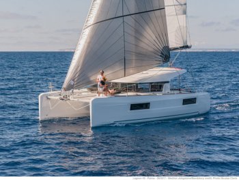 Yacht Booking, Yacht Reservation - Lagoon 40 - LINDA