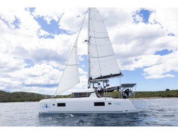 Pronájem jachty, dovolená na jachtě - Lagoon 42 Millenium - LADY AURORA}