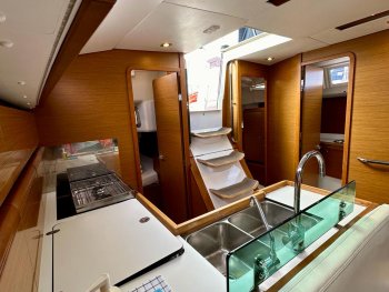 Pronájem jachty, dovolená na jachtě - Sun Odyssey 449 - Baez