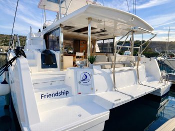 Pronájem jachty, dovolená na jachtě - Bali 4.6 - 5 + 2 cab. - Friendship}